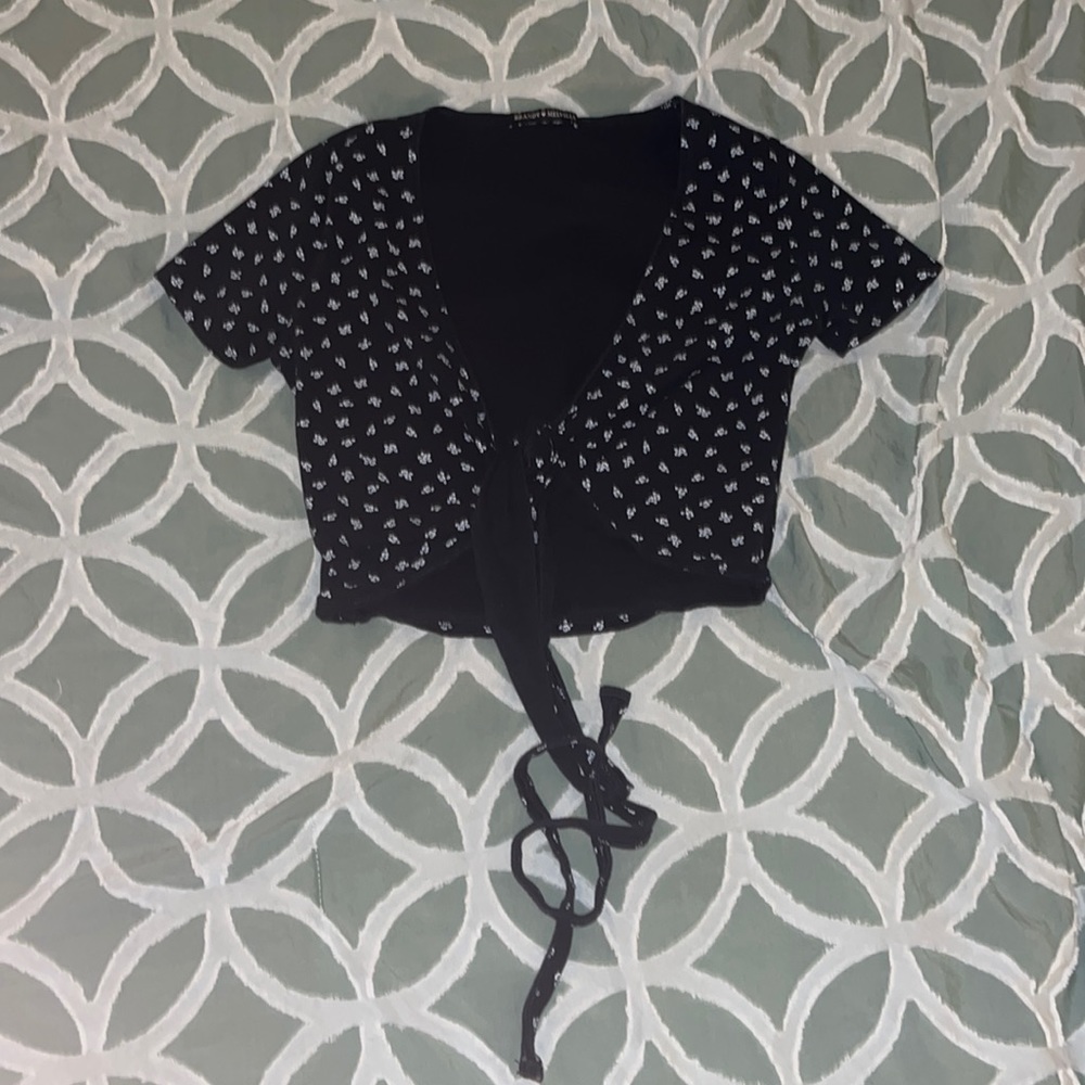 Brandy melville tie top!